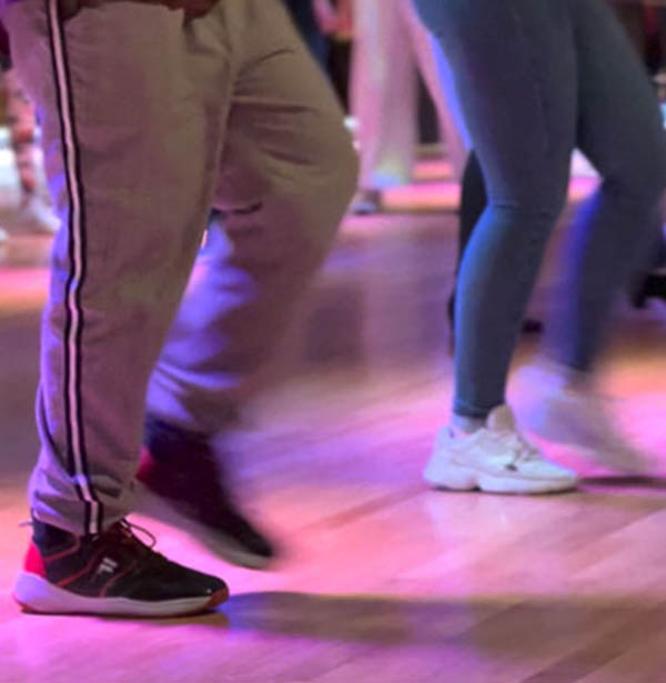Line Dance Tanzkurse in der Tanzschule Breuer Brühl